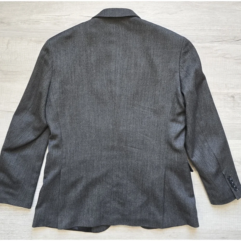 Stafford Men's Gray Herringbone Sport Coat Blazer 2 Button Center Vent Size 46R
